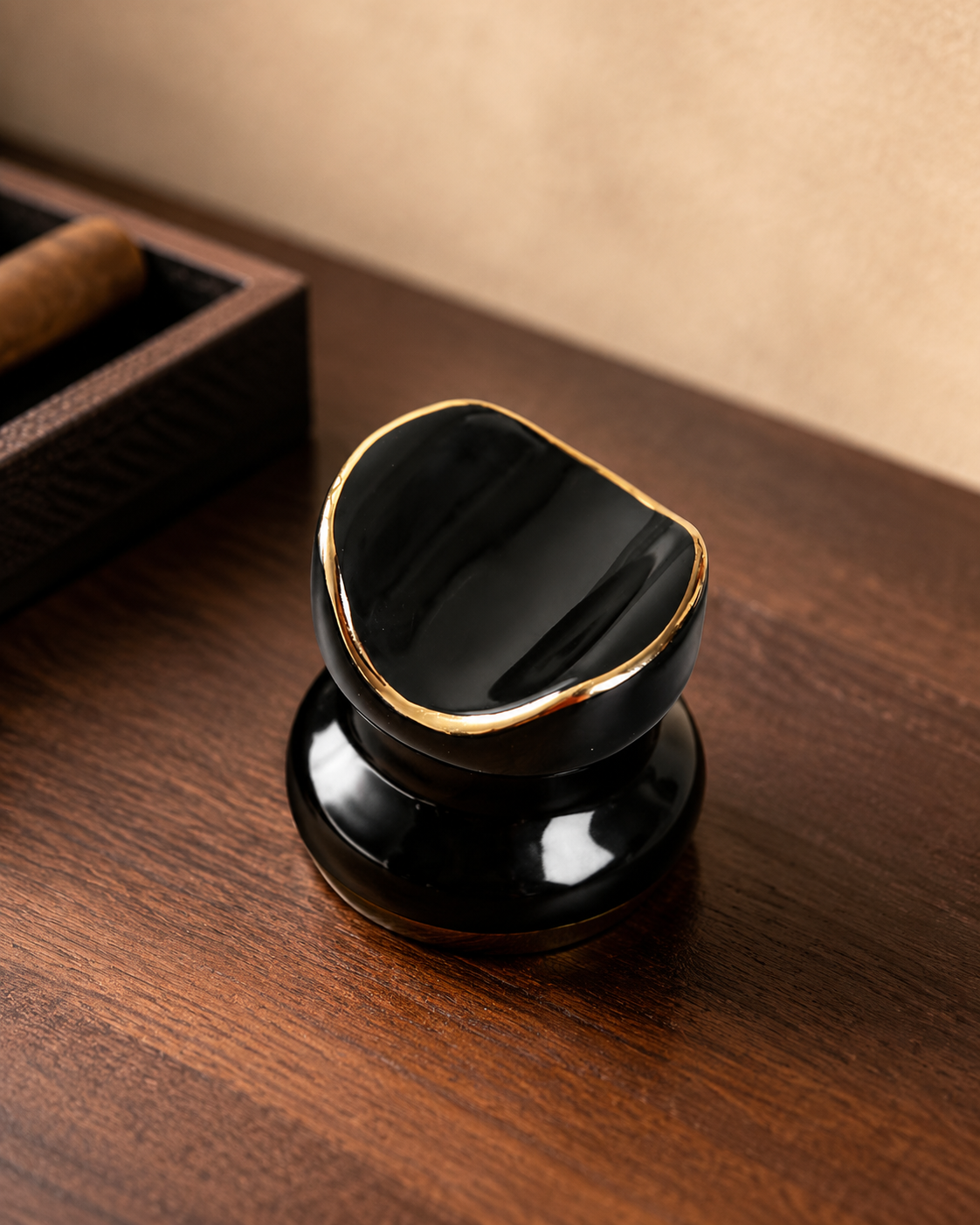 Ceramic Cigar Stand